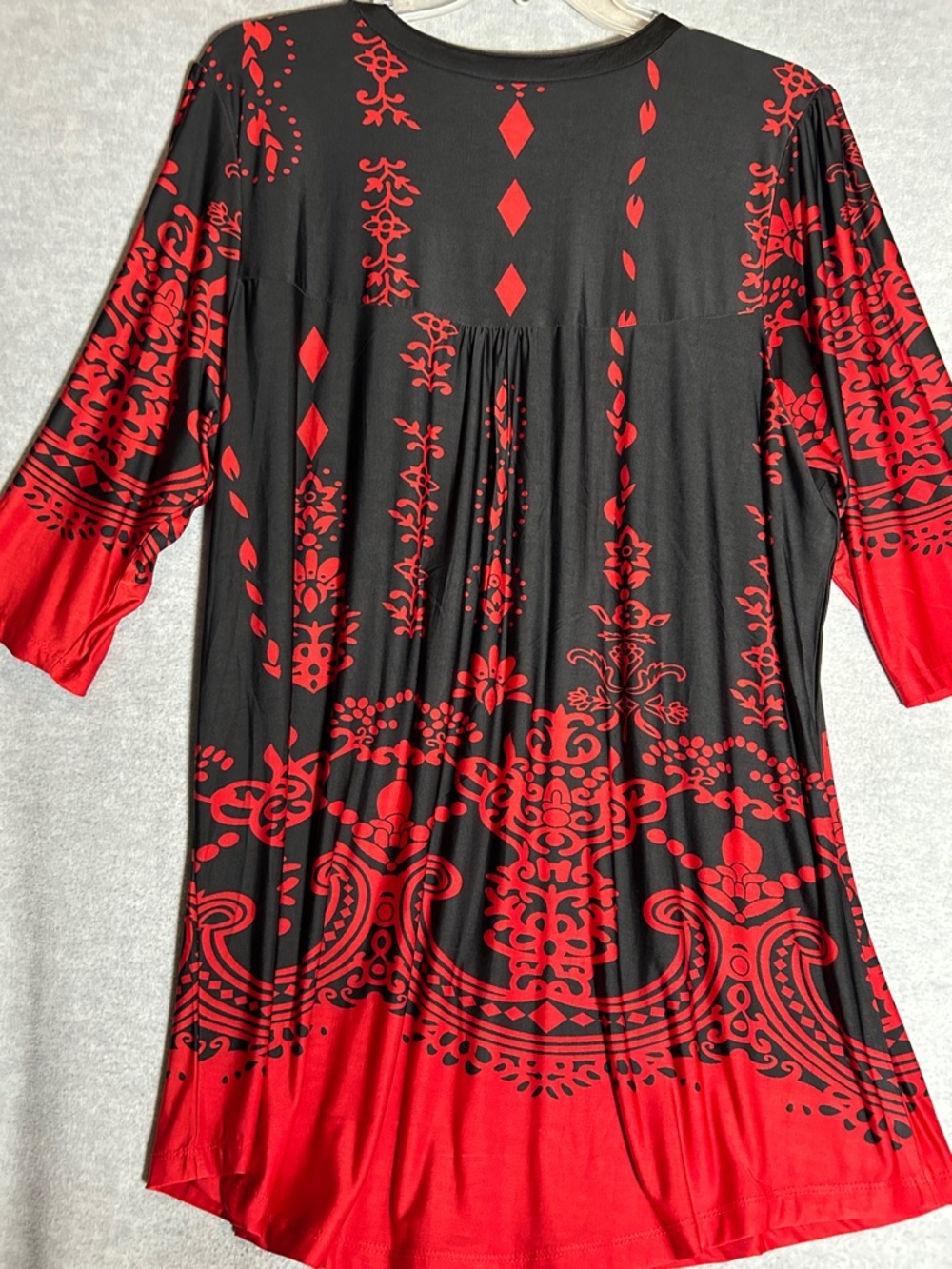 SERENGETI Long Line Jersey Knit Wrinkle Resistant Front Tucks Oversized Top - Picture 2 of 16